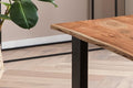 #nussbaumfarben #90x90 #schalenstuhlweiß