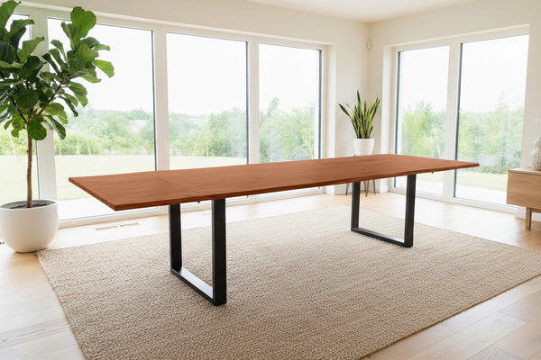 #nussbaumfarben #200(300)x100 #u-gestellschwarz